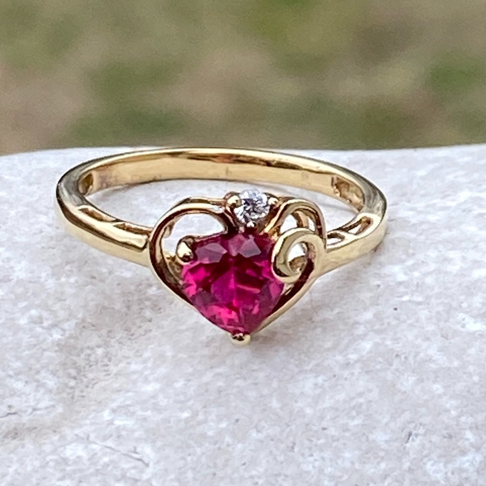 SOLD 💲Ruby heart ring 14k gold over .925 Sterling Silver size 7 new - Picture 3 of 12